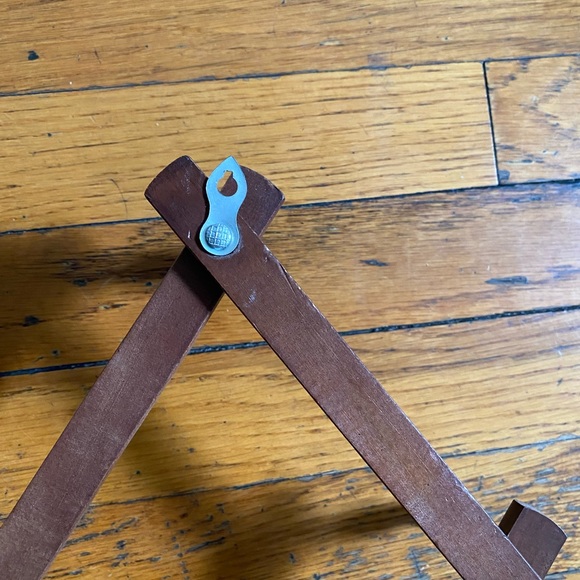 Vintage Wooden Hanger System - Picture 5 of 9